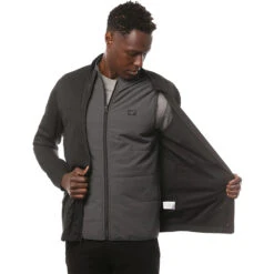 TravisMathew Raditude Mens 3-in-1 Golf Jacket -Callaway Store 22684 BLACK0BLK 2 96880a66 dd84 4318 a3e8 c38a546684aa